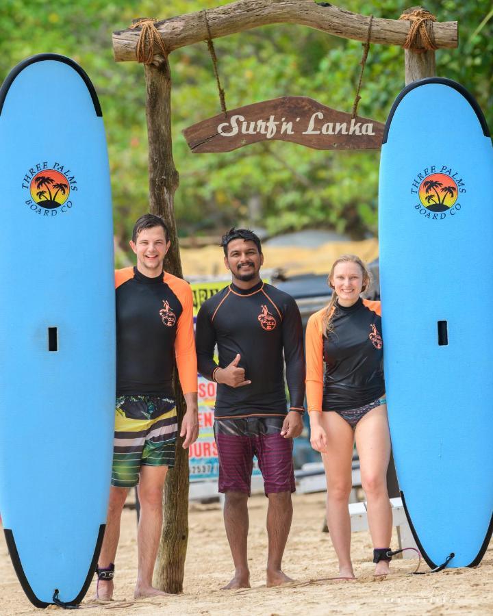 ホテル Surf'N Lanka - Surf School ウェリガマ エクステリア 写真